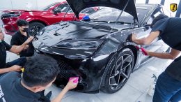 เคลือบแก้ว กับ ติดฟิล์มกันรอย แบบไหนดีกว่ากัน ? เลือกแบบไหนดี ?